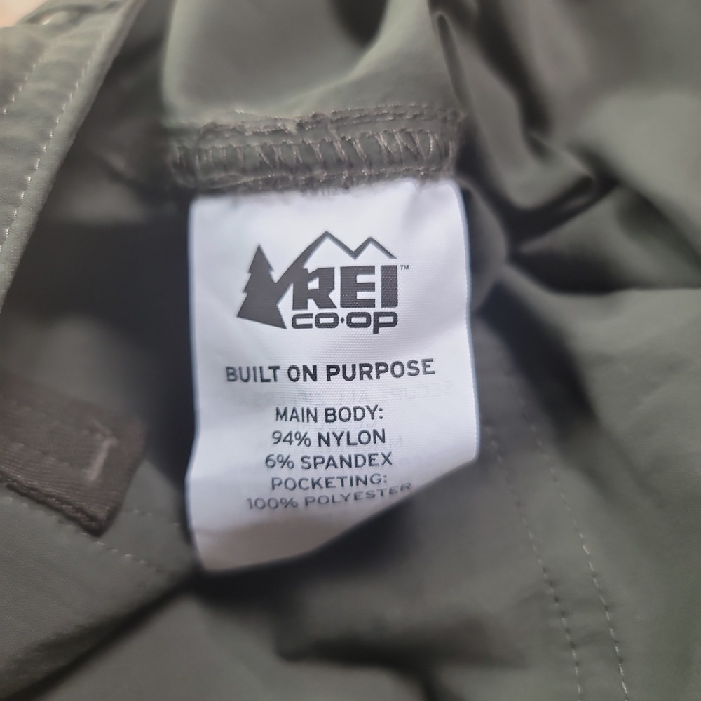 REI Co-op Sahara Cargo Hiking Pants Mens 36x32 Olive Green Roll Up Leg Stretch - Picture 13 of 16